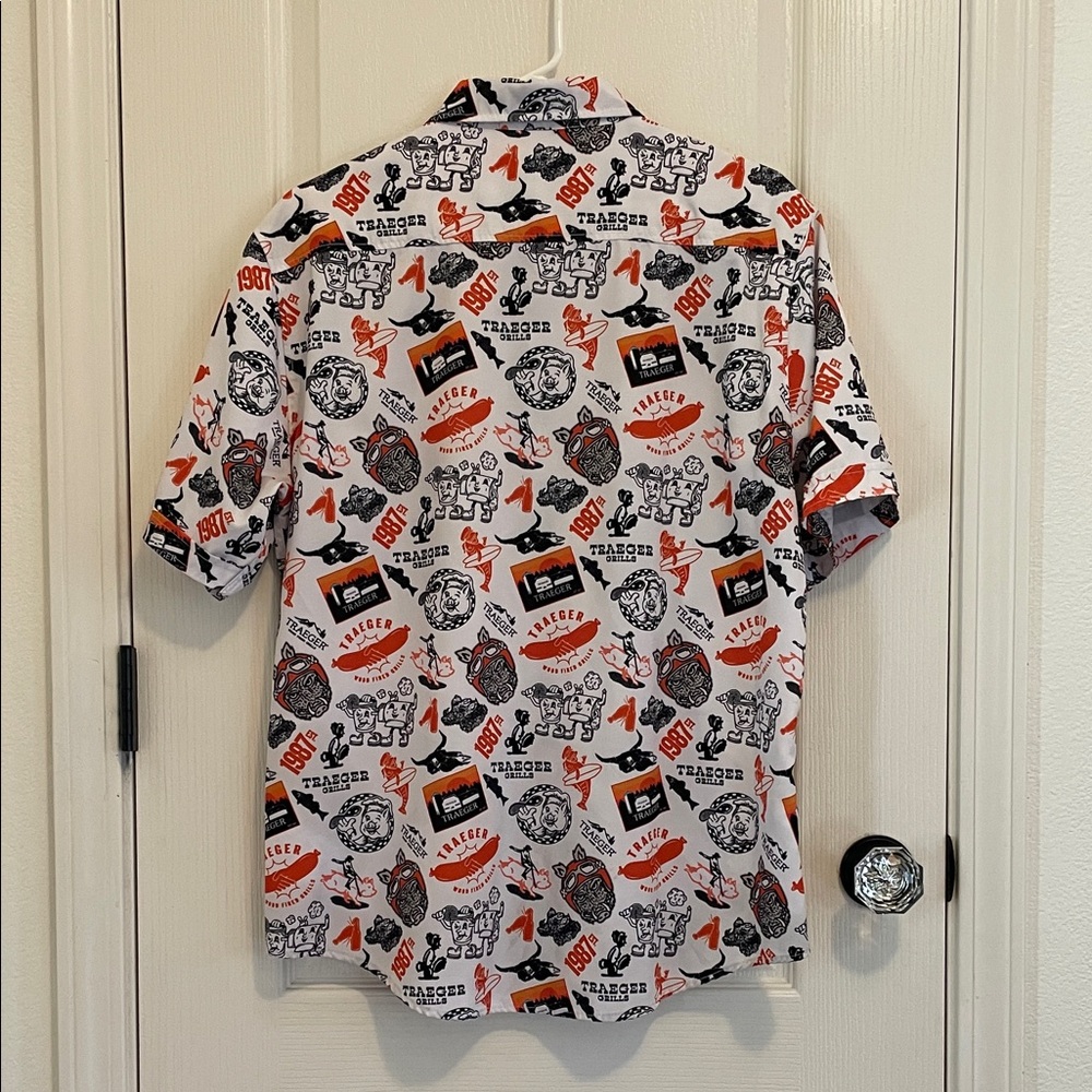 Traeger Button Down - Large - Limited Edition - image 2